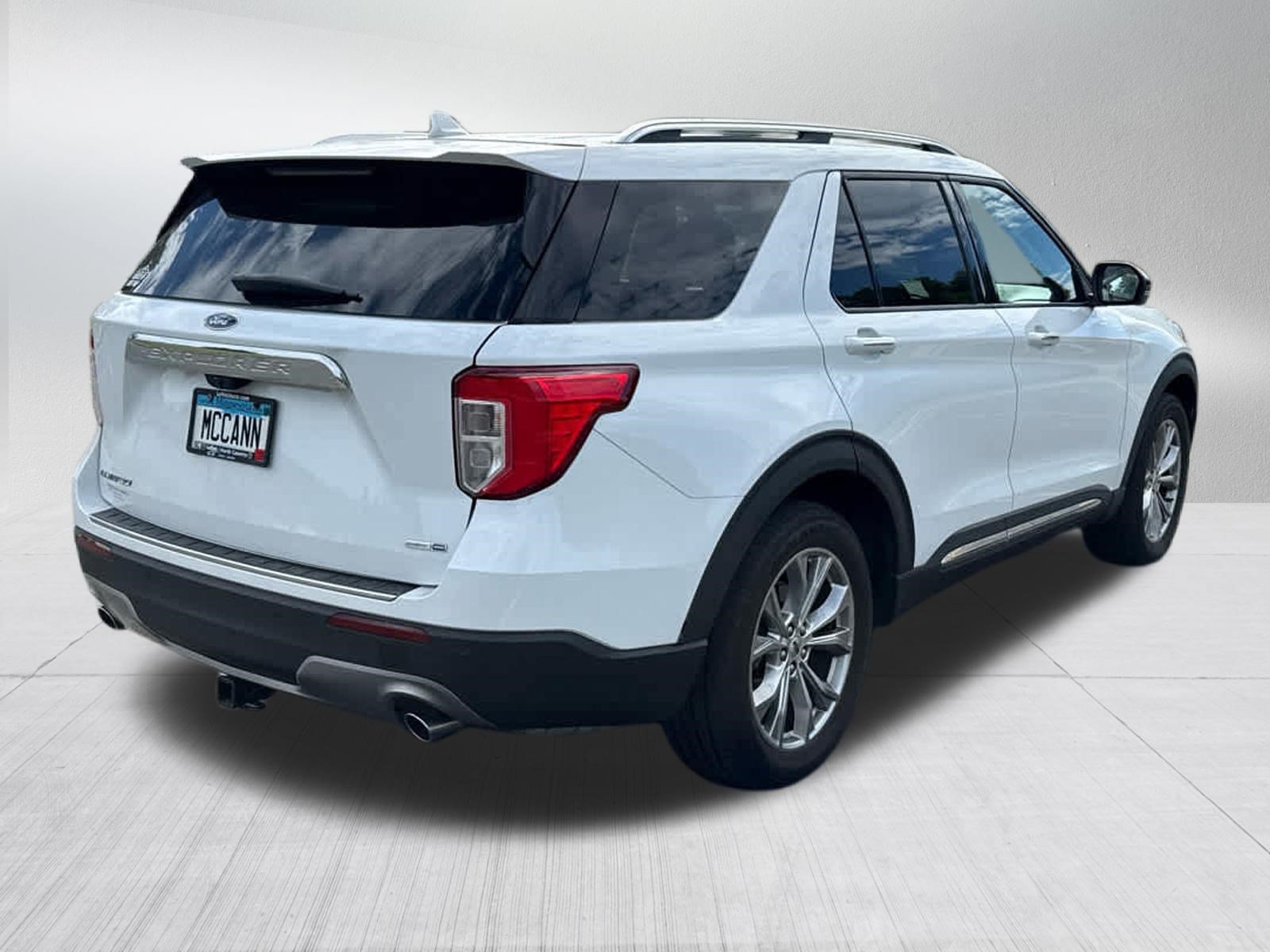 Certified 2020 Ford Explorer Limited AWD/4WD image 10
