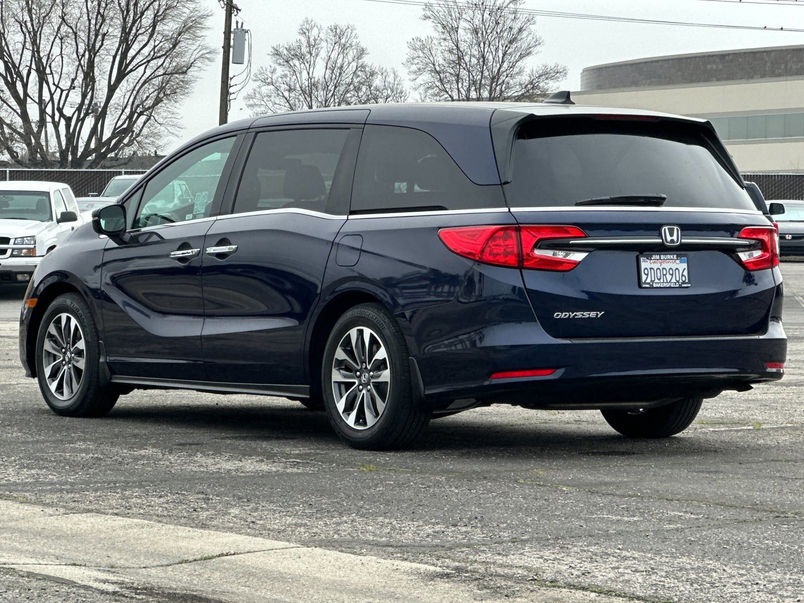 Used 2023 Honda Odyssey EX-L image 3