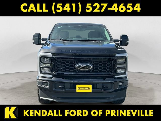Certified 2025 Ford F350 Lariat w/ Black Appearance Package AWD/4WD image 8