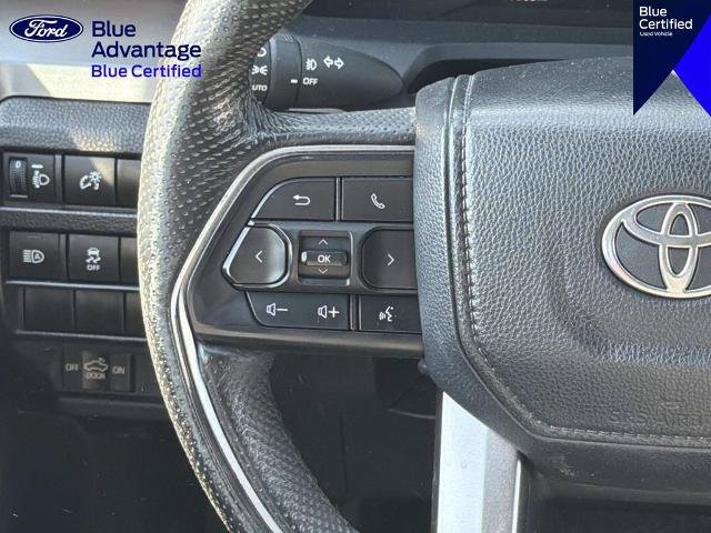Used 2024 Toyota Tacoma SR5 AWD/4WD image 11