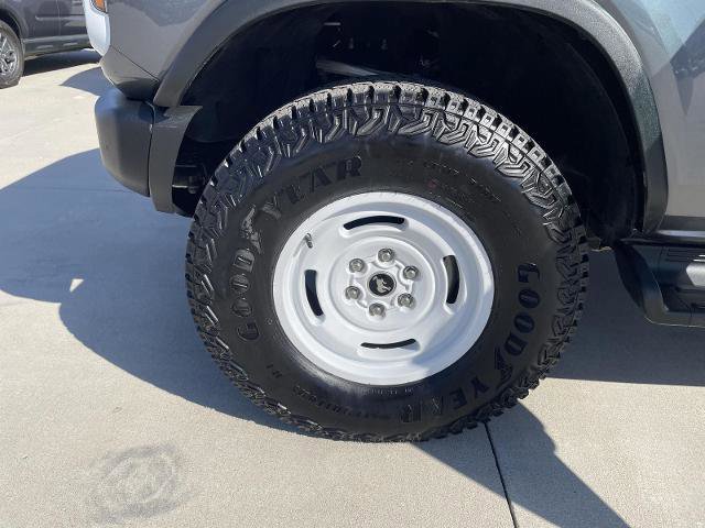 Certified 2025 Ford Bronco Heritage Edition AWD/4WD image 9