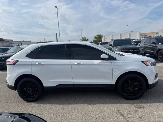 Certified 2024 Ford Edge SEL w/ Convenience Package AWD/4WD image 10