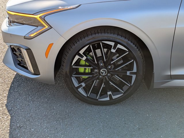 Used 2025 Kia K5 GT image 11