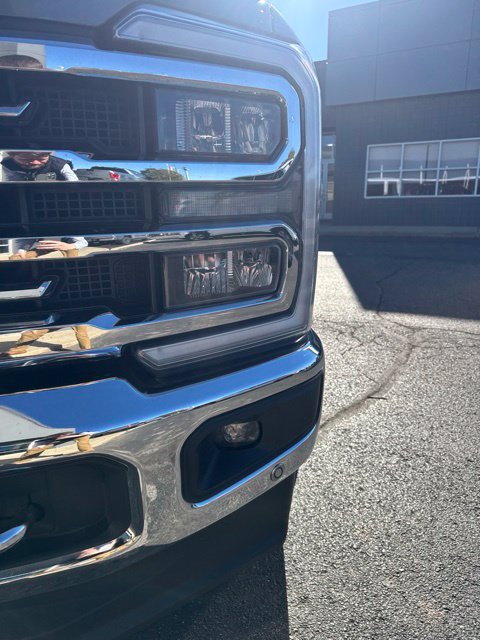 Certified 2023 Ford F250 Lariat w/ Lariat Ultimate Package AWD/4WD image 8