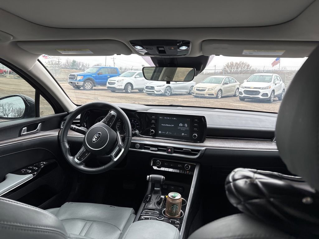 Used 2021 Kia K5 EX image 10