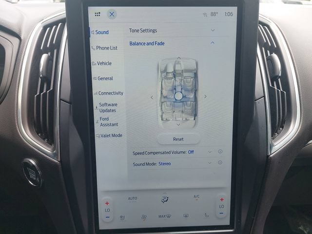 Certified 2023 Ford Edge Titanium AWD/4WD image 22
