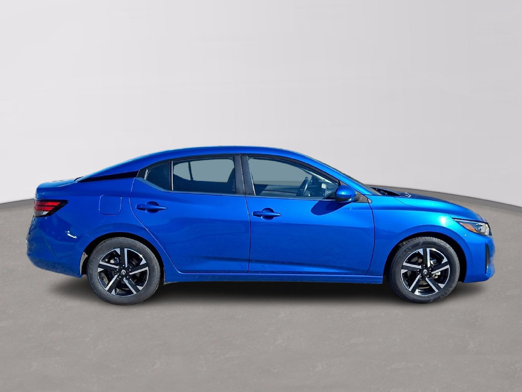 Used 2025 Nissan Sentra SV FWD image 7