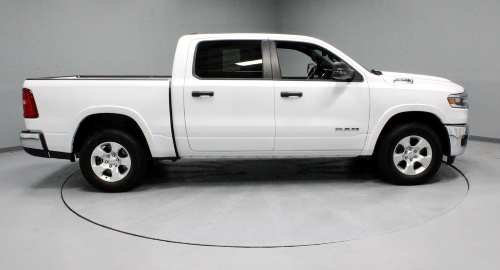Used 2025 RAM 1500 Big Horn AWD/4WD image 12
