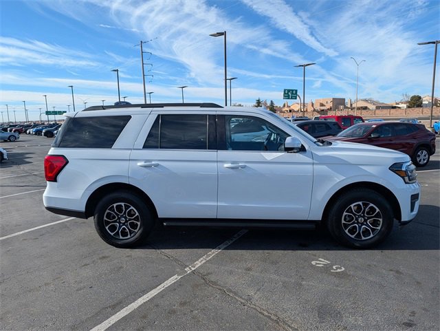 Certified 2024 Ford Expedition XLT image 6