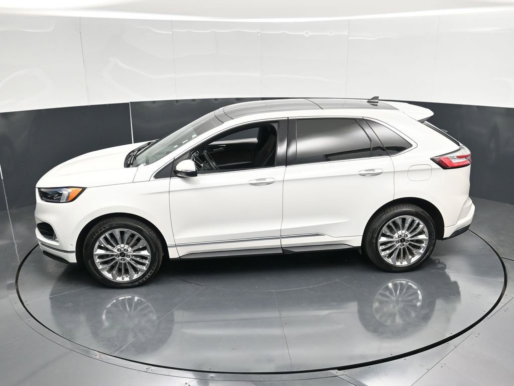 Certified 2020 Ford Edge Titanium w/ Equipment Group 301A AWD/4WD image 43