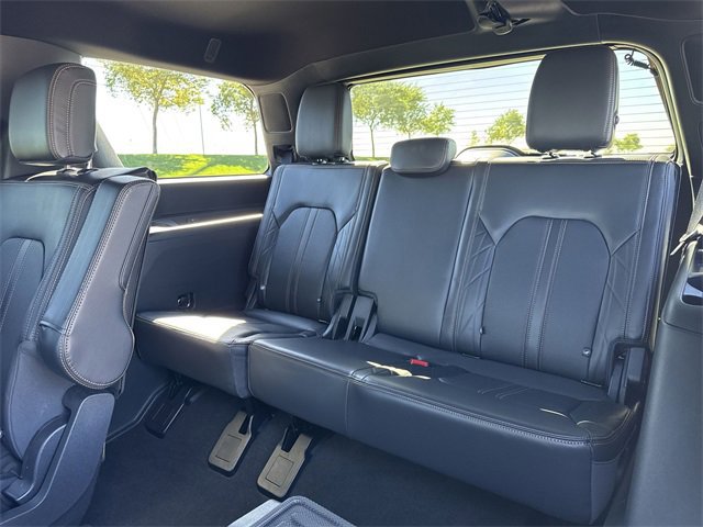 Certified 2023 Ford Expedition Platinum image 30