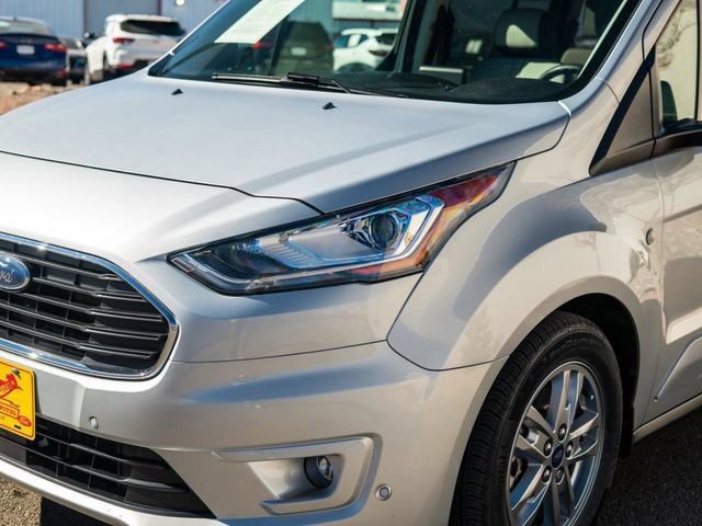 Certified 2023 Ford Transit Connect XLT w/ XLT Premium Package FWD image 12