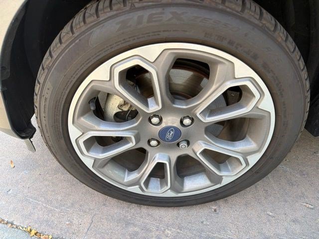 Certified 2019 Ford EcoSport Titanium FWD image 11