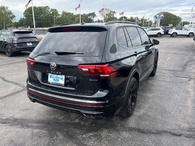 Used 2024 Volkswagen Tiguan SE R-Line AWD/4WD image 6