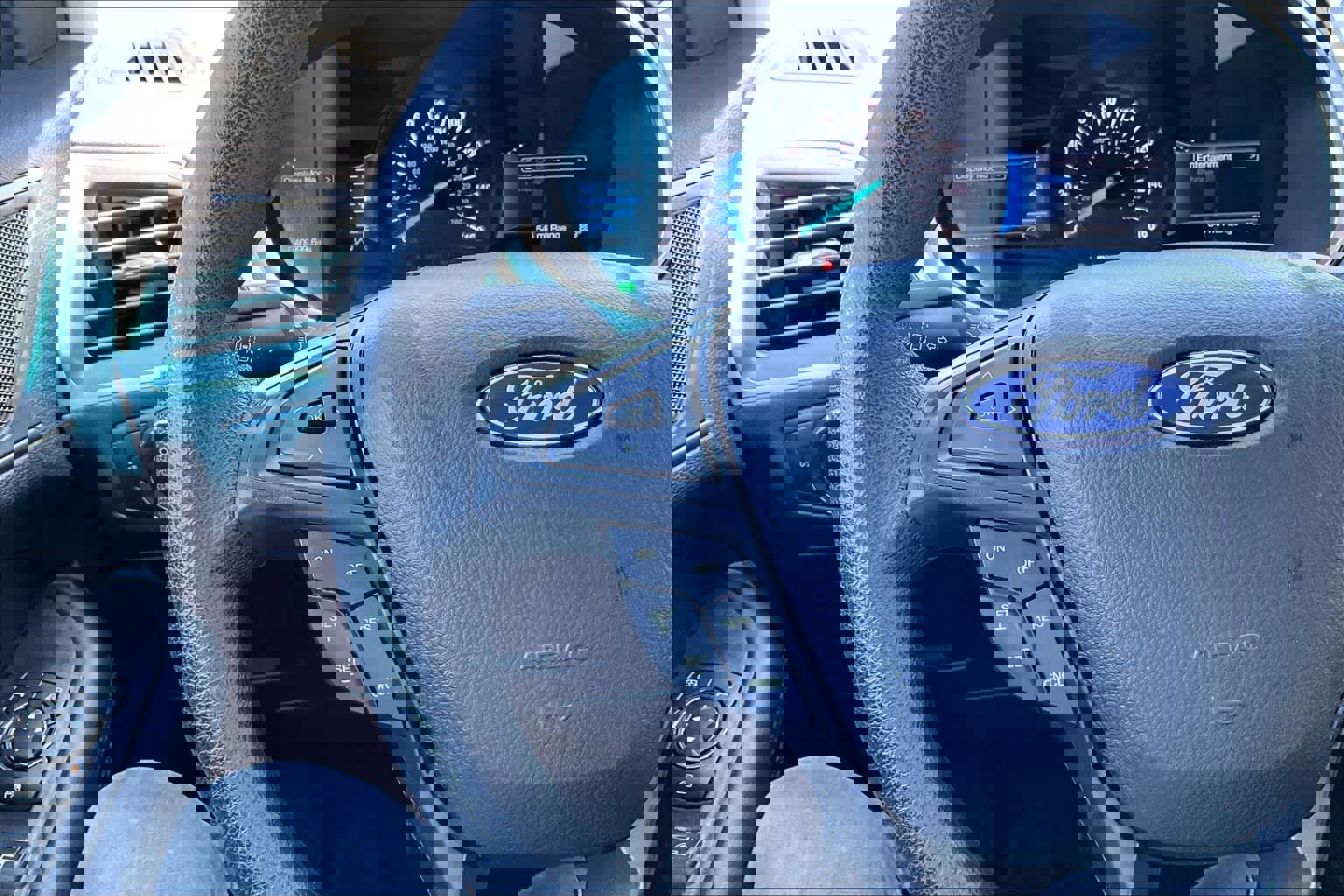 Certified 2021 Ford Edge SE FWD image 24