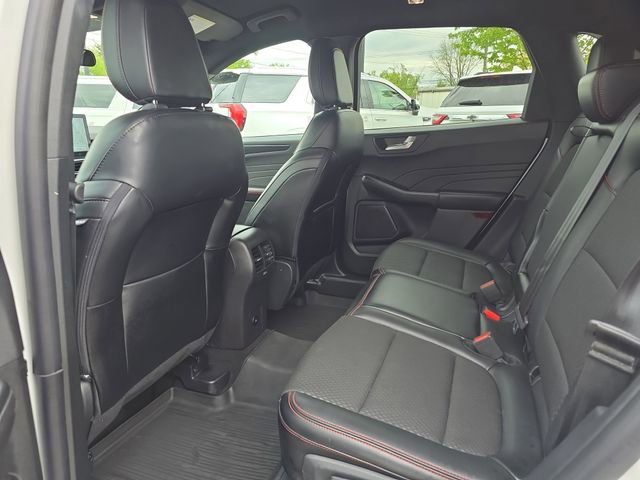 Certified 2024 Ford Escape ST-Line w/ Tech Pack #1 AWD/4WD image 31