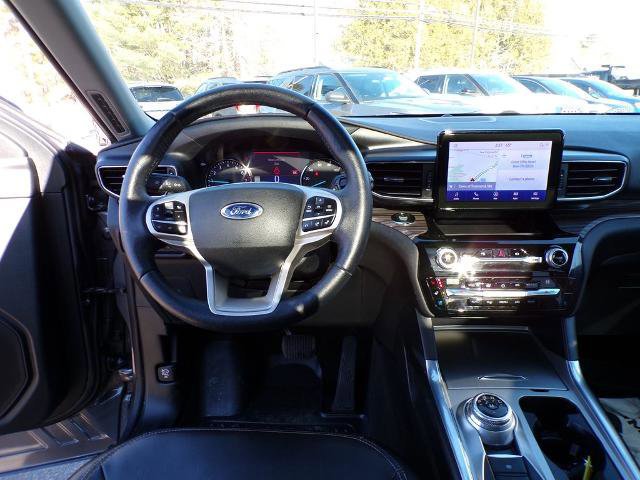 Certified 2021 Ford Explorer Limited w/ Equipment Group 301A image 18