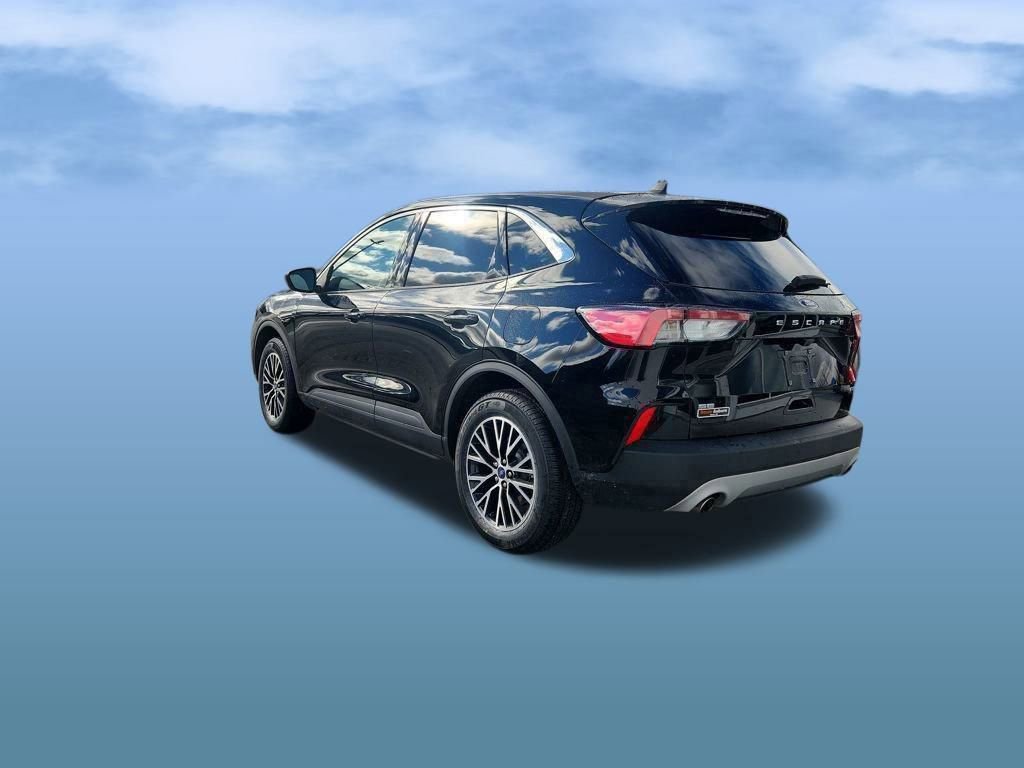 Certified 2022 Ford Escape SE w/ Convenience Package image 3