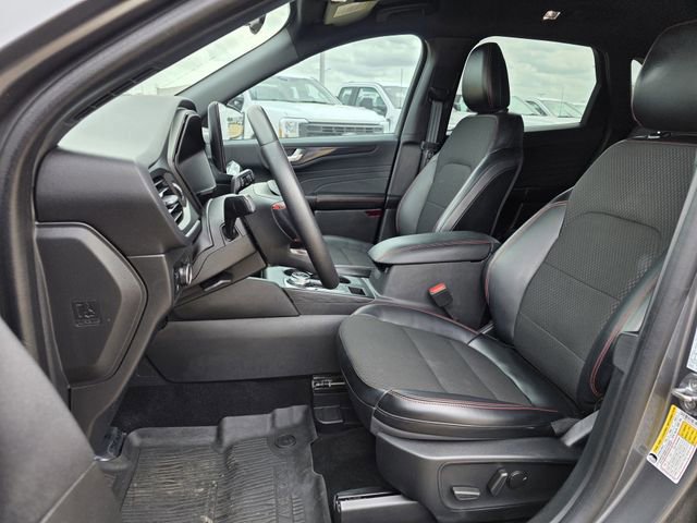 Certified 2024 Ford Escape ST-Line Select w/ Tech Pack #1 image 13