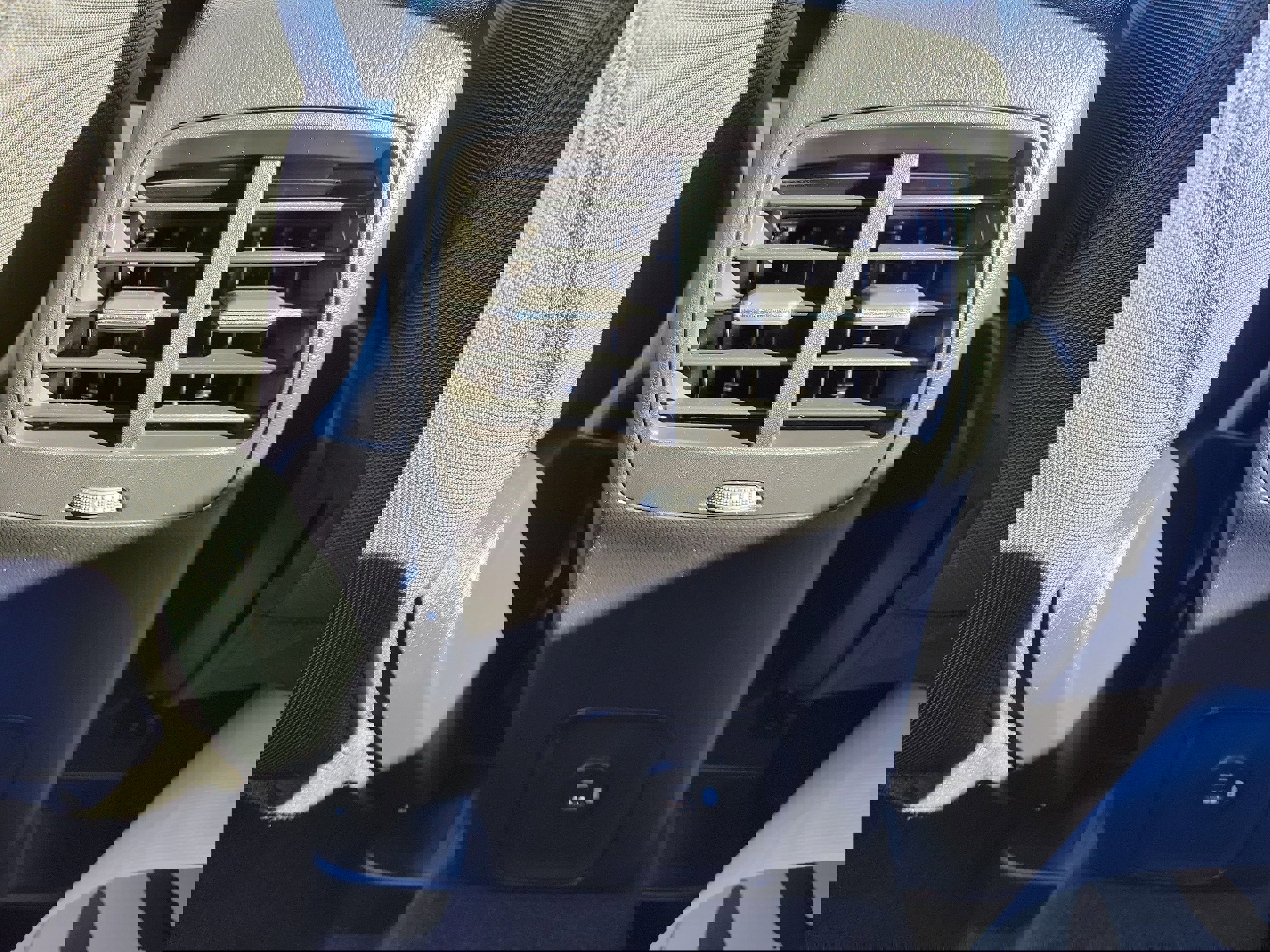 Certified 2022 Ford Escape SE w/ SE Sport Appearance Package AWD/4WD image 14