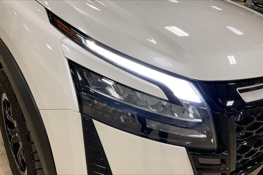 Used 2026 Nissan Pathfinder Rock Creek AWD/4WD image 27