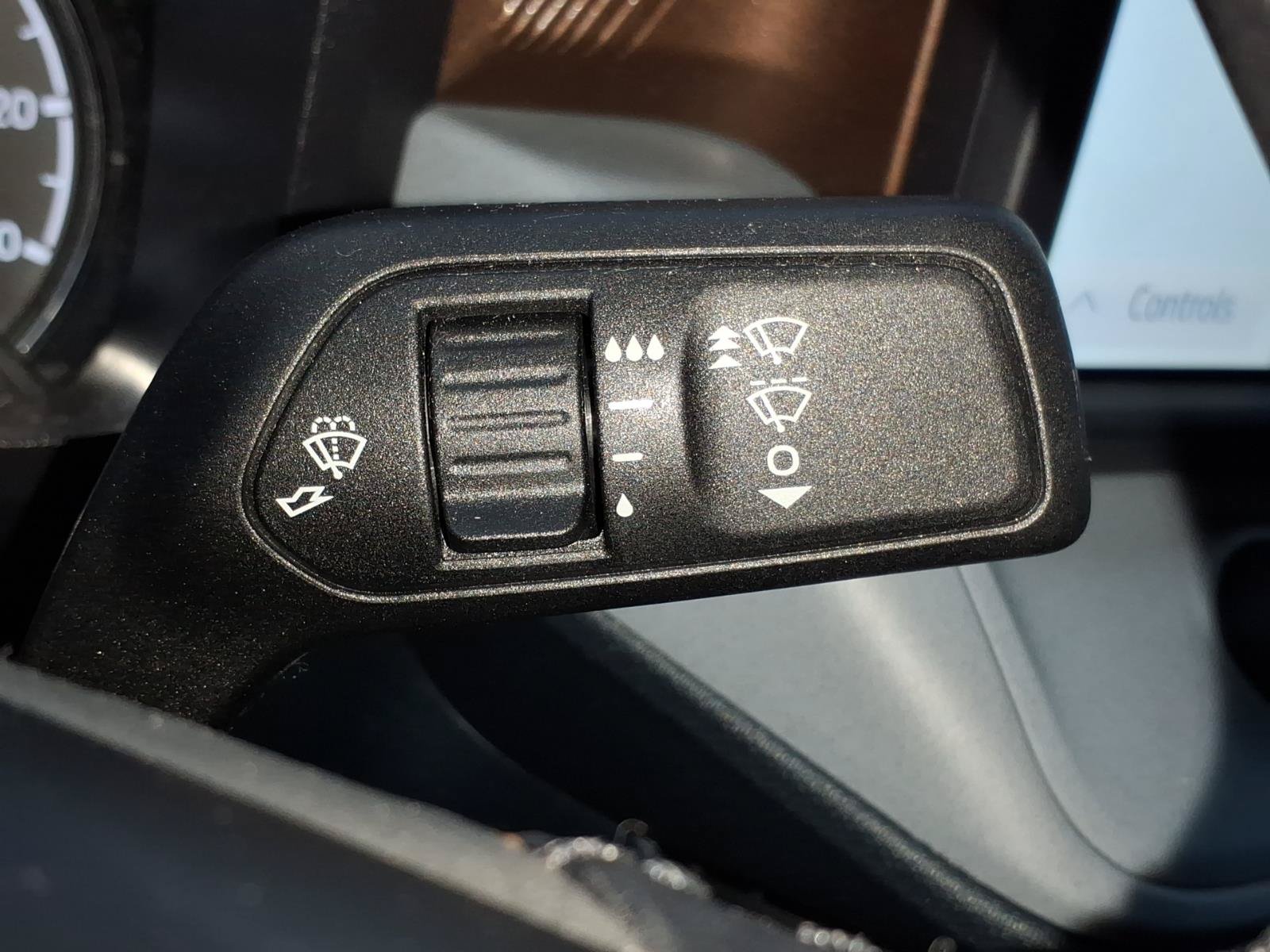 Certified 2023 Ford Maverick Lariat w/ Lariat Luxury Package AWD/4WD image 27