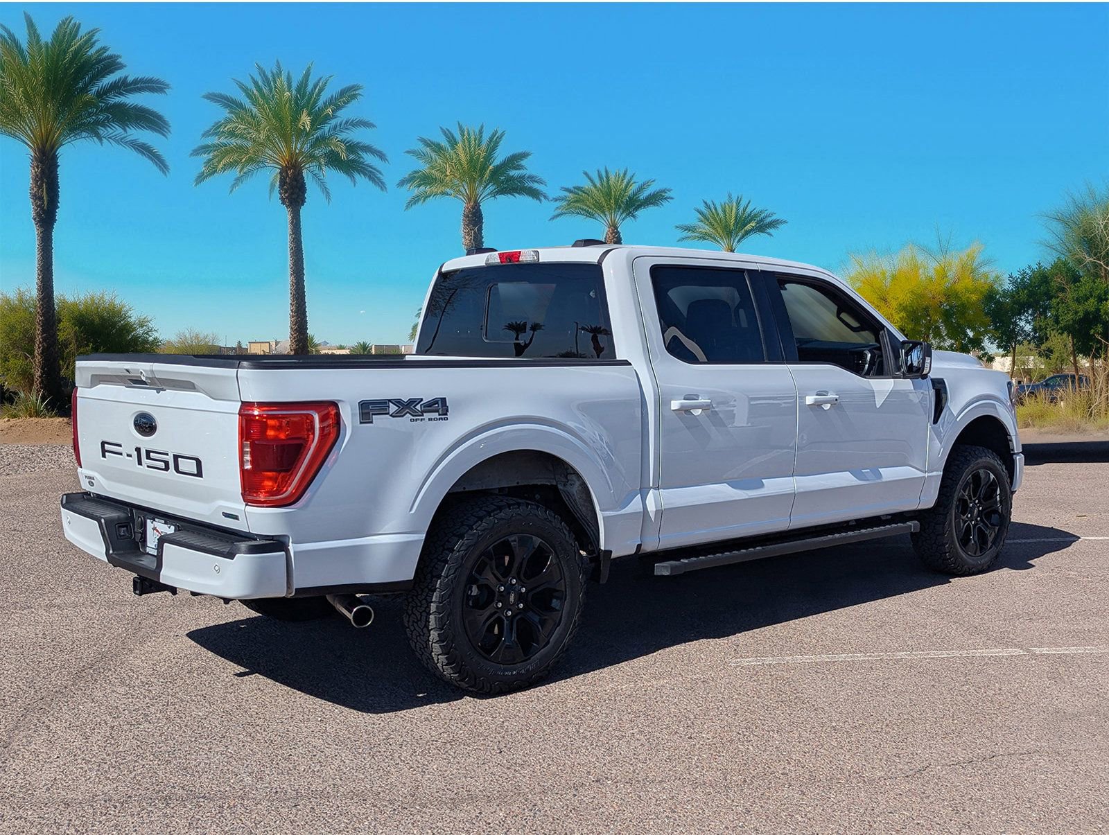 Certified 2022 Ford F150 XLT w/ Equipment Group 302A High image 5