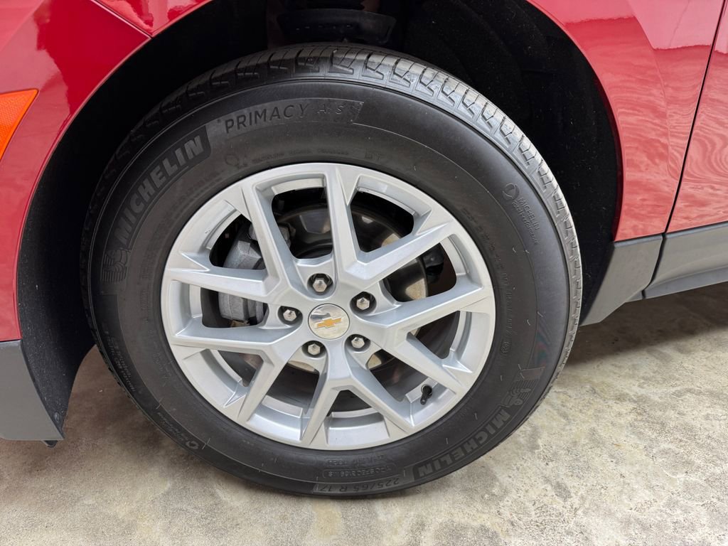 Used 2023 Chevrolet Equinox LT FWD image 27