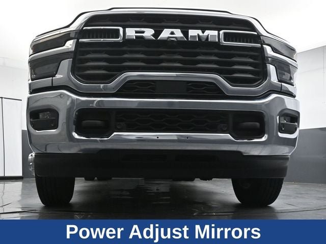 Used 2025 RAM 3500 Big Horn AWD/4WD image 29