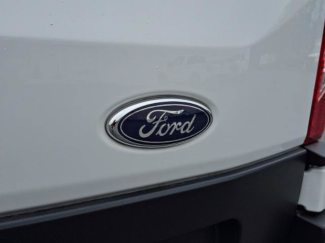Certified 2025 Ford Transit 250 Low Roof w/ Exterior Upgrade Package RWD image 28