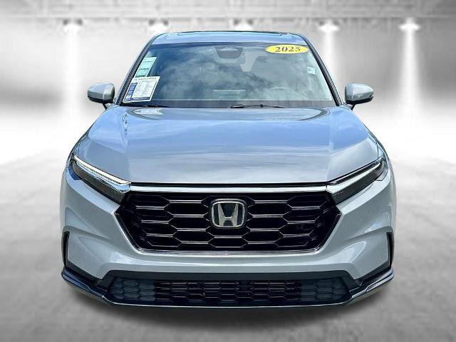 Used 2025 Honda CR-V EX image 2