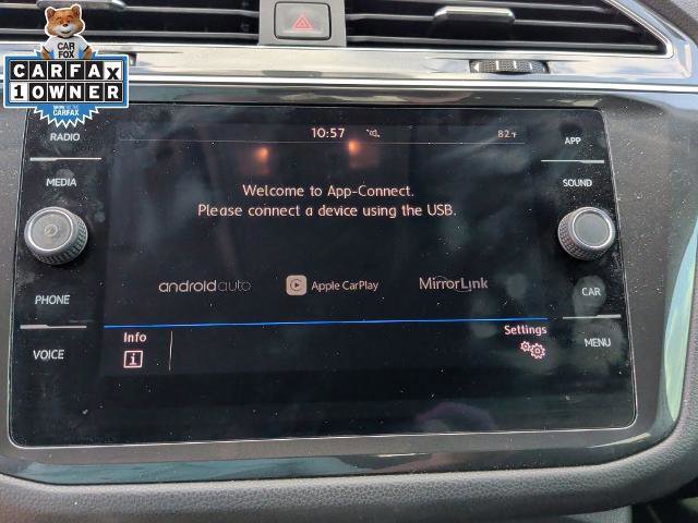 Used 2019 Volkswagen Tiguan SE image 32