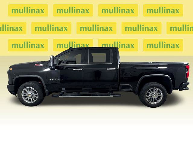 Used 2024 Chevrolet Silverado 2500 LTZ w/ LTZ Plus Package AWD/4WD image 7