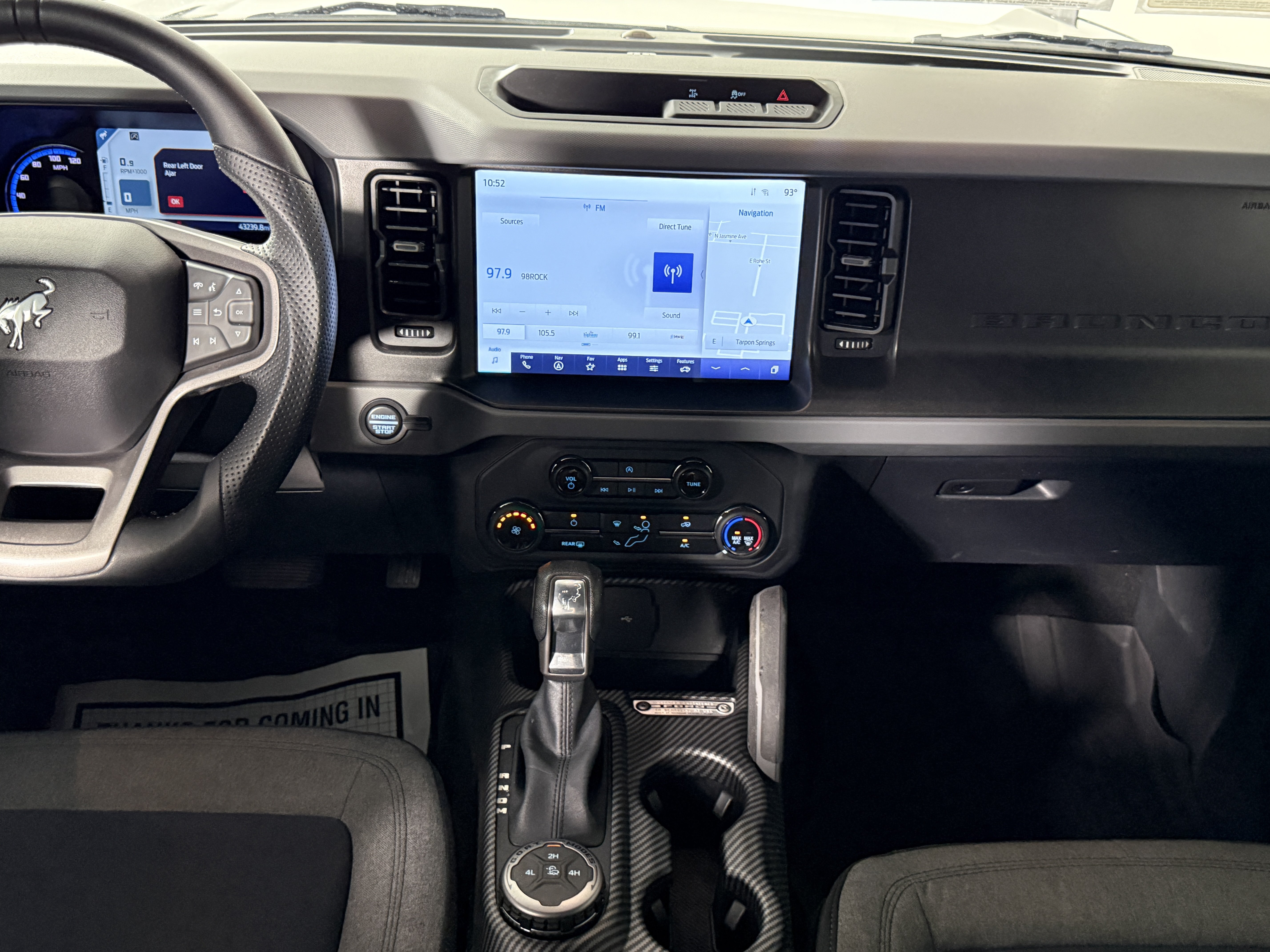 Certified 2023 Ford Bronco 4-Door AWD/4WD image 11