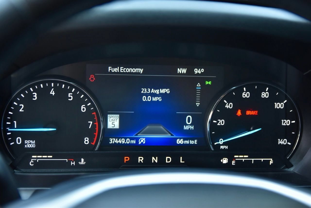 Certified 2023 Ford Explorer Limited AWD/4WD image 27