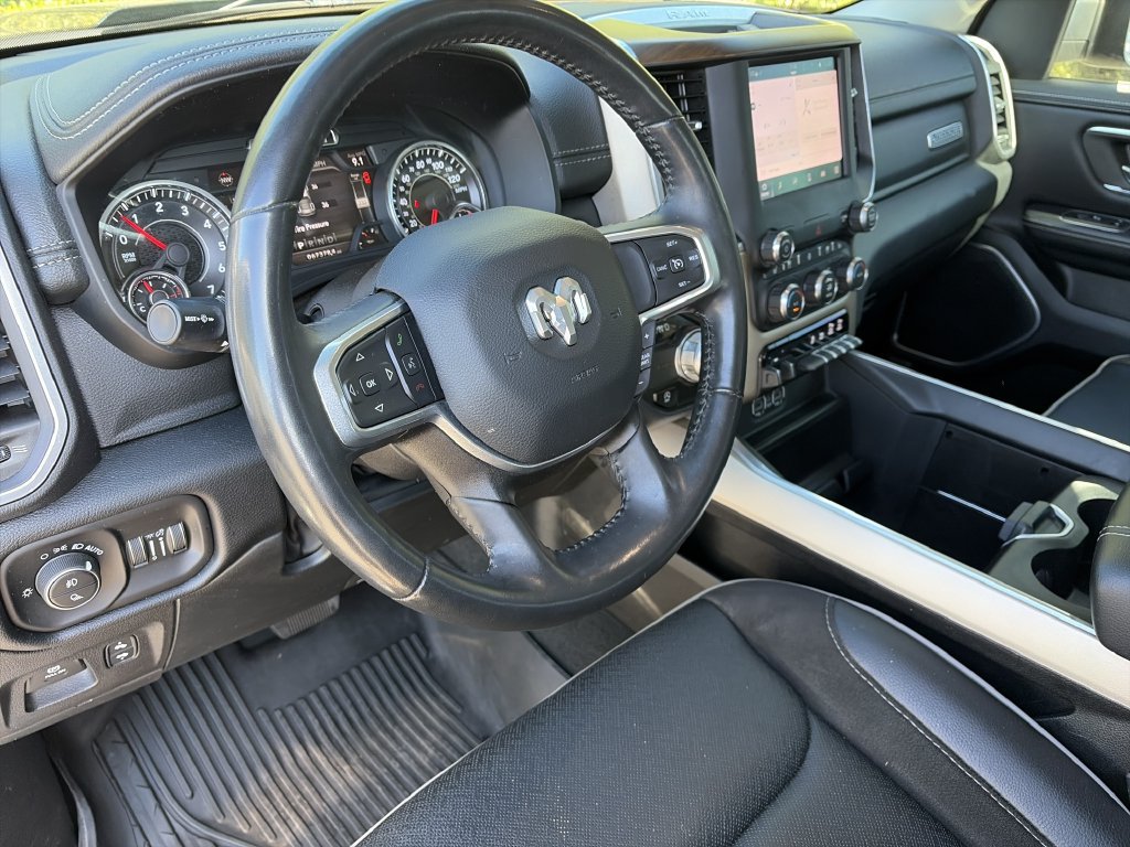 Used 2022 RAM 1500 Laramie RWD image 11