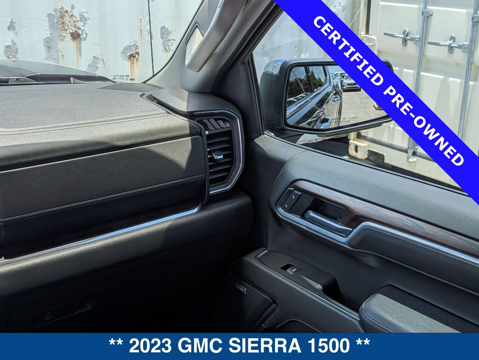 Used 2023 GMC Sierra 1500 SLT w/ SLT Premium Package AWD/4WD image 19