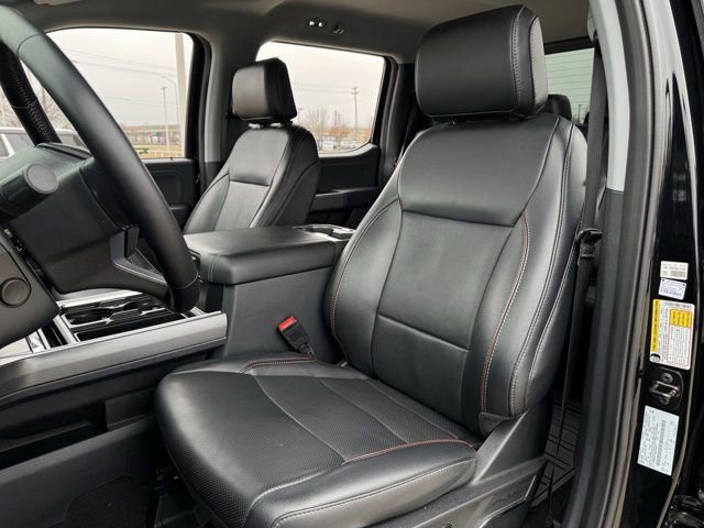 Certified 2024 Ford F250 Lariat w/ Black Appearance Package image 29