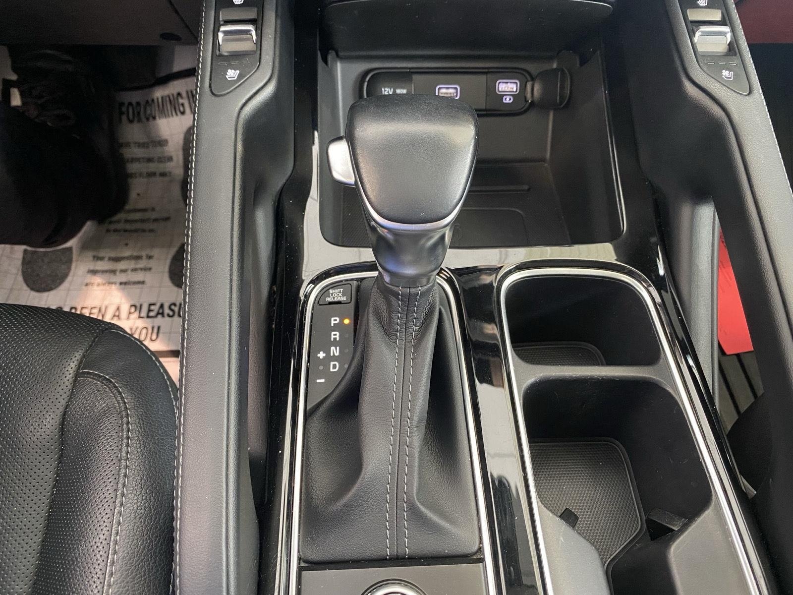 Used 2022 Kia Telluride EX w/ EX Premium Package FWD image 17