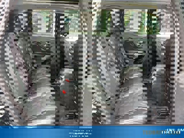 Used 2022 Jeep Cherokee Limited image 19