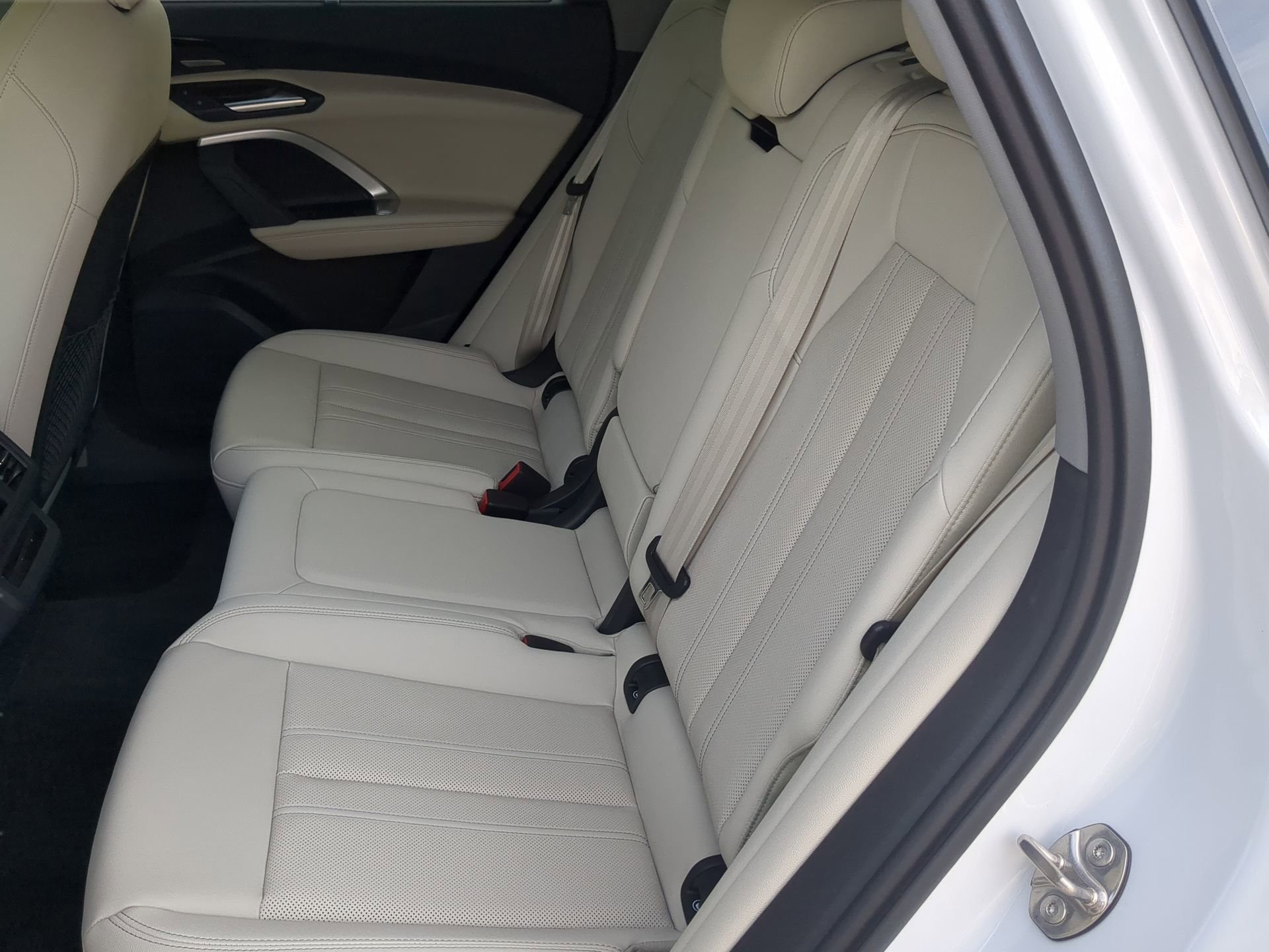 Used 2025 Audi Q5 Premium Plus AWD/4WD image 54