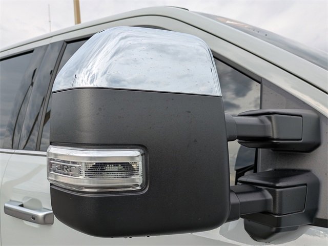 Certified 2025 Ford F350 Platinum w/ Platinum Plus Package image 12