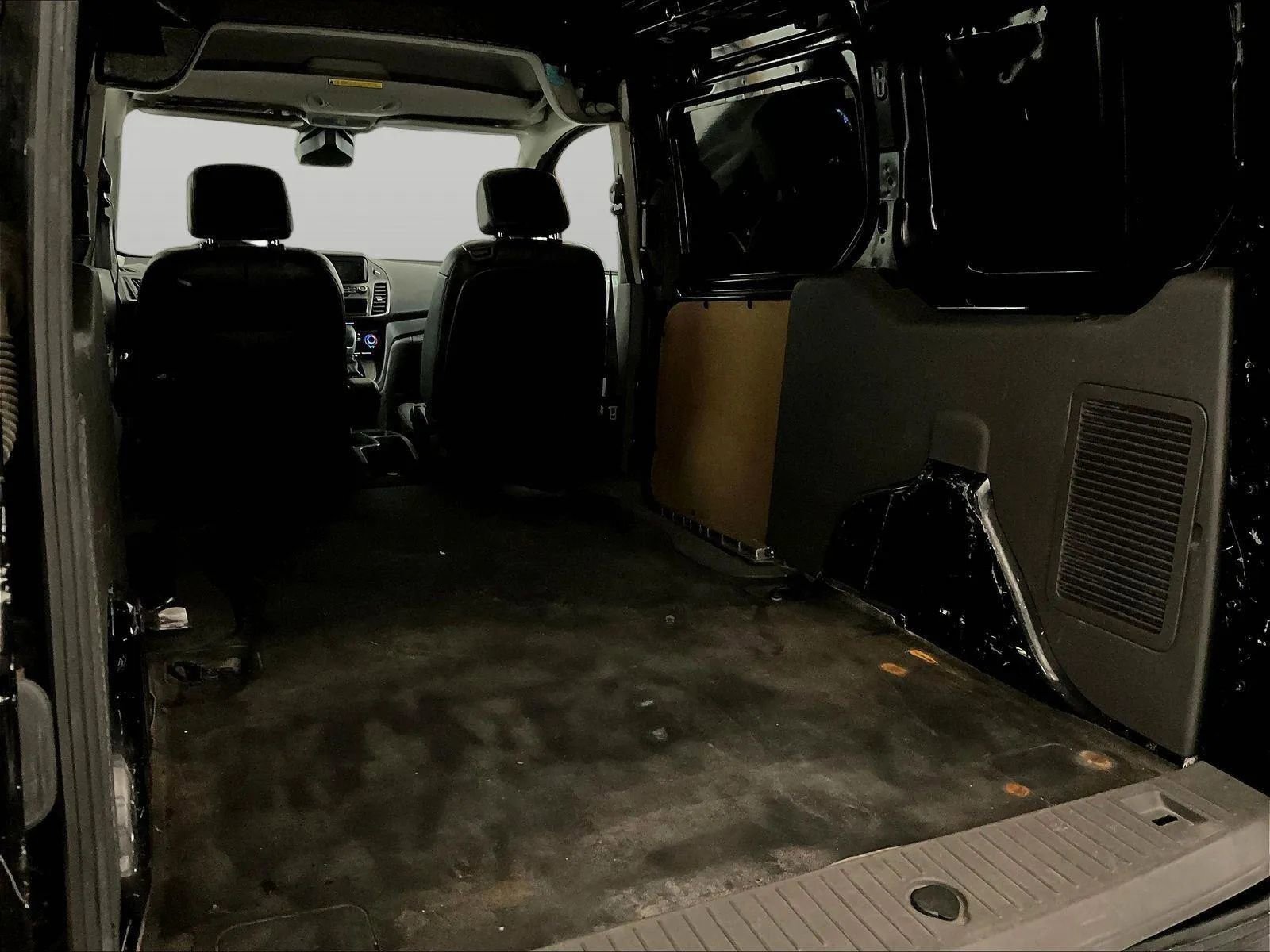 Certified 2019 Ford Transit Connect XL FWD image 32