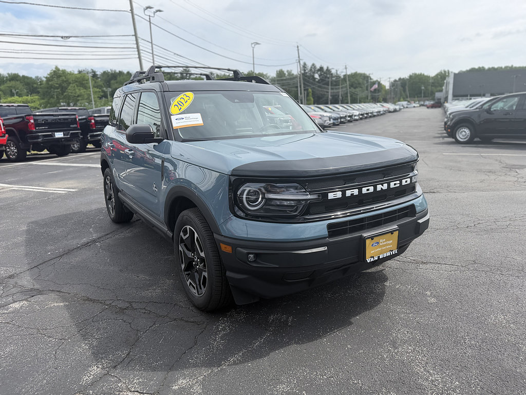 Certified 2023 Ford Bronco Sport Outer Banks AWD/4WD image 9