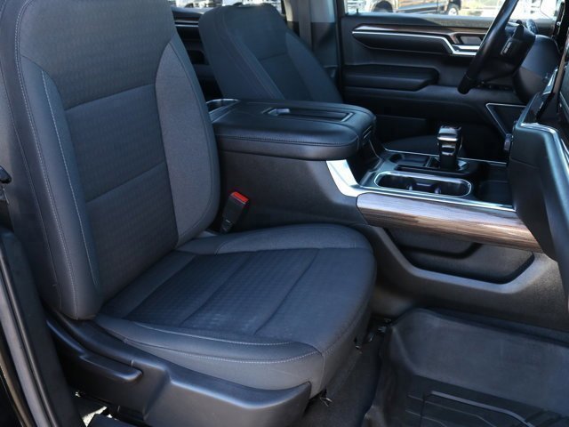 Used 2022 Chevrolet Silverado 1500 RST w/ LPO, Dark Essentials Package image 9