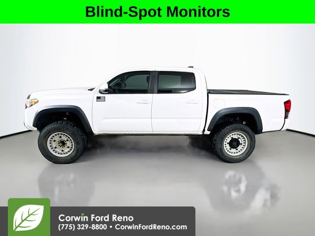 Used 2019 Toyota Tacoma TRD Off-Road w/ Technology Package image 4