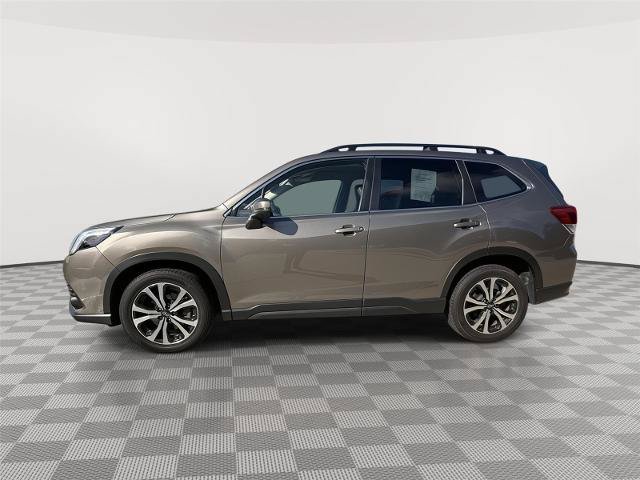 Used 2023 Subaru Forester Limited AWD/4WD image 4