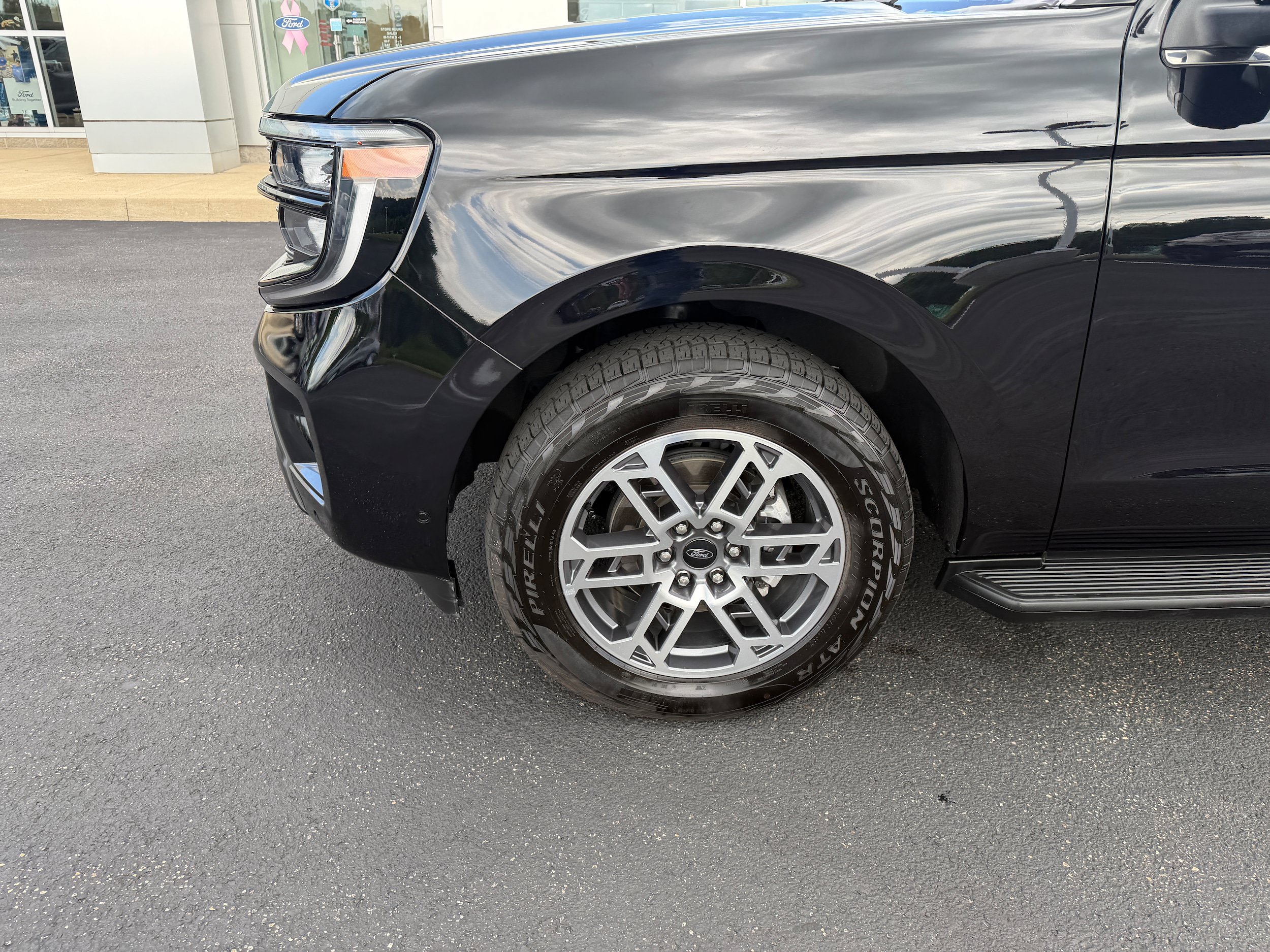 Certified 2025 Ford Expedition Max Active AWD/4WD image 11