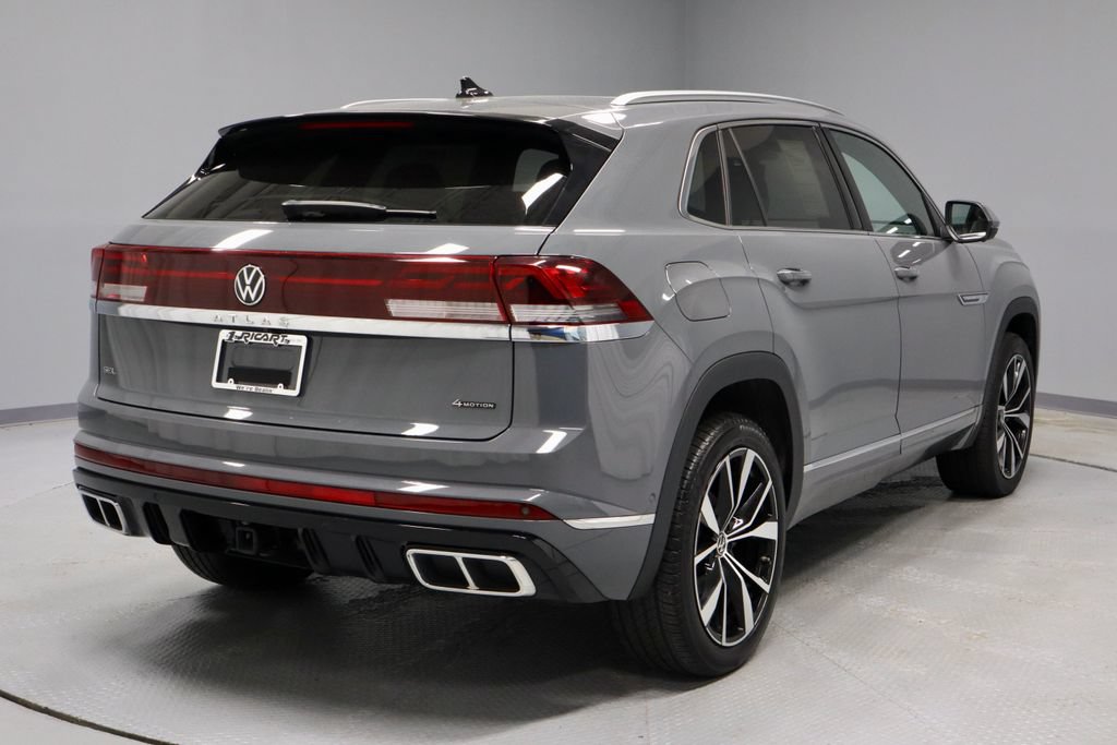 Used 2024 Volkswagen Atlas Cross Sport SEL Premium R-Line AWD/4WD image 12