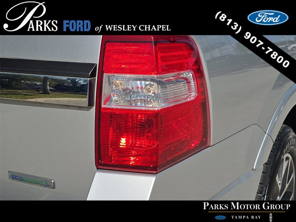 Certified 2017 Ford Expedition XLT w/ Equipment Group 202A image 7